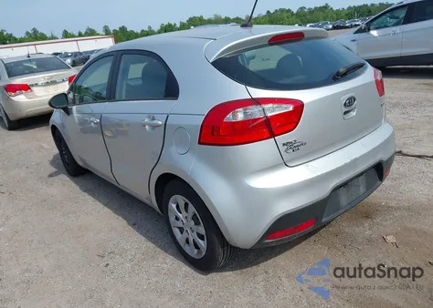 2013 Kia Rio Lx z USA, uszkodzony, nr VIN KNADM5A35D6106536